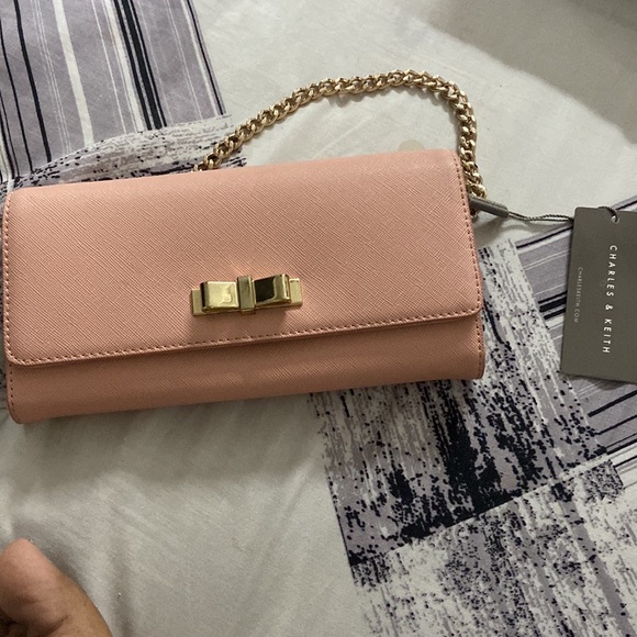 Charles n Keith clutch bag(Authentic) - Picture 3 of 11